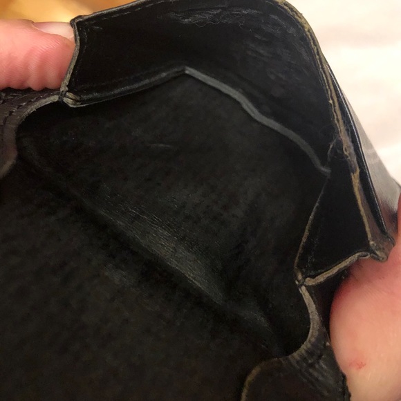 Louis Vuitton Coin Purse - Picture 8 of 13